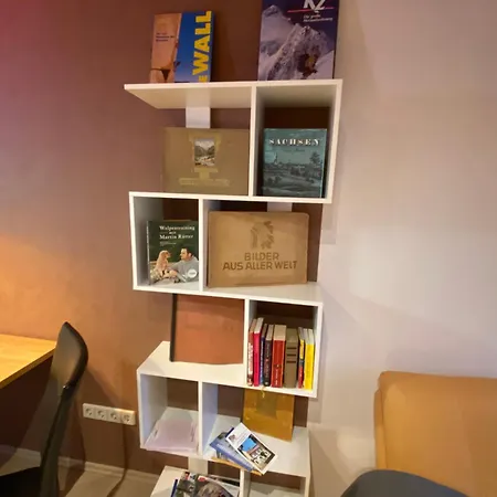 Megawatthaus * غريفنهاينيشن