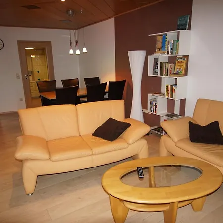 Megawatthaus بيت للعطل غريفنهاينيشن